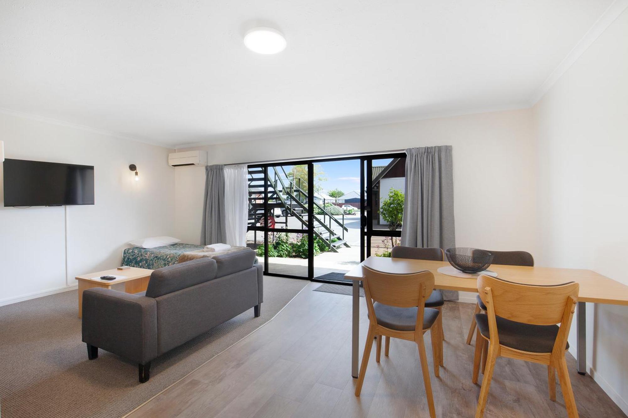 Garden City Motel Κράισττσερτς Εξωτερικό φωτογραφία